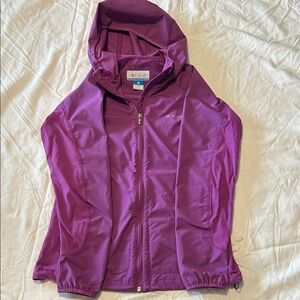Columbia Women's Omni-shield Purple Raincoat